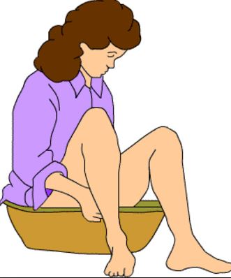 Make an epsom salt sitz bath for piles